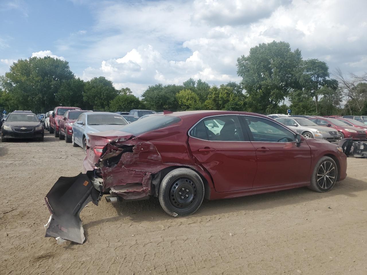 2018 Toyota Camry L - Фото 3