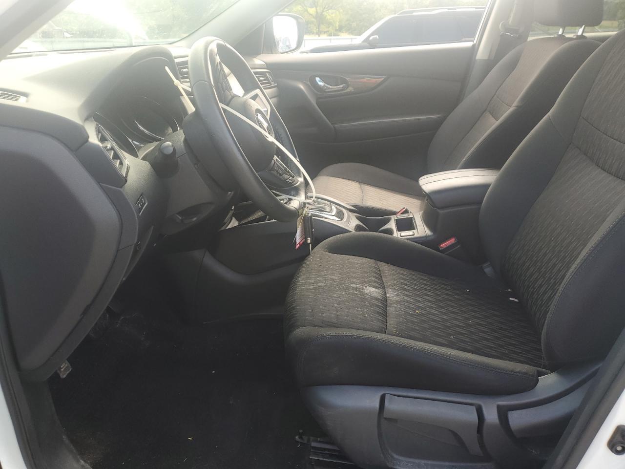 2019 Nissan Rogue S - Image 7