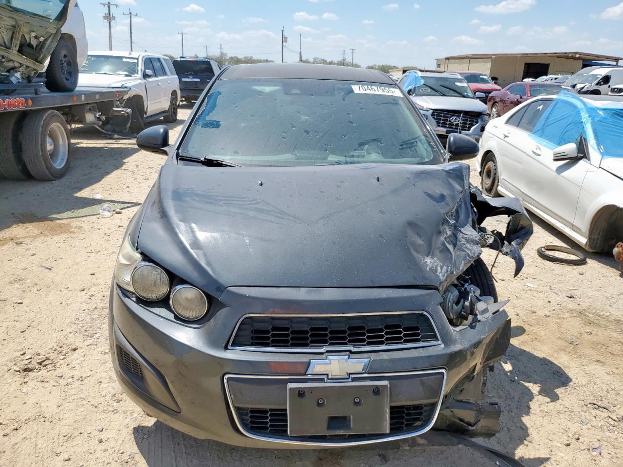 2014 Chevrolet Sonic Lt - Image 5