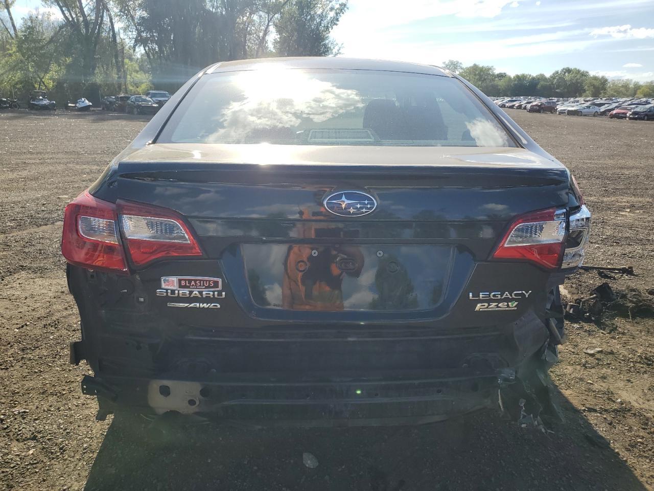 2017 Subaru Legacy 2.5I - Фото 6