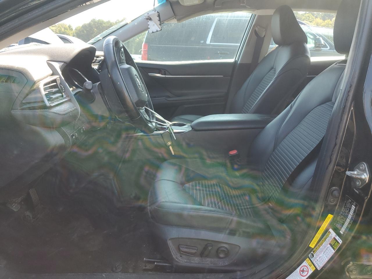 2019 Toyota Camry L - Image 7