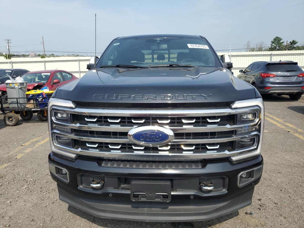 2023 Ford F250 Super Duty - Image 5