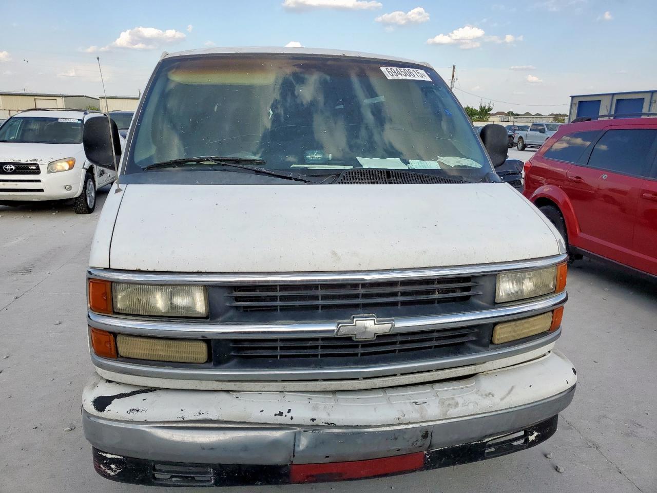 1999 Chevrolet Express G1500 - Фото 5
