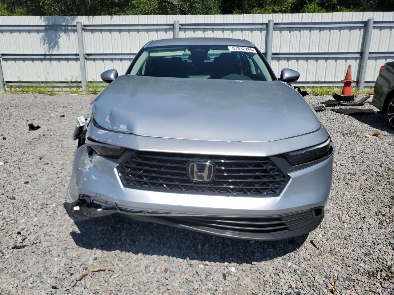 2025 Honda Accord Lx - Image 5