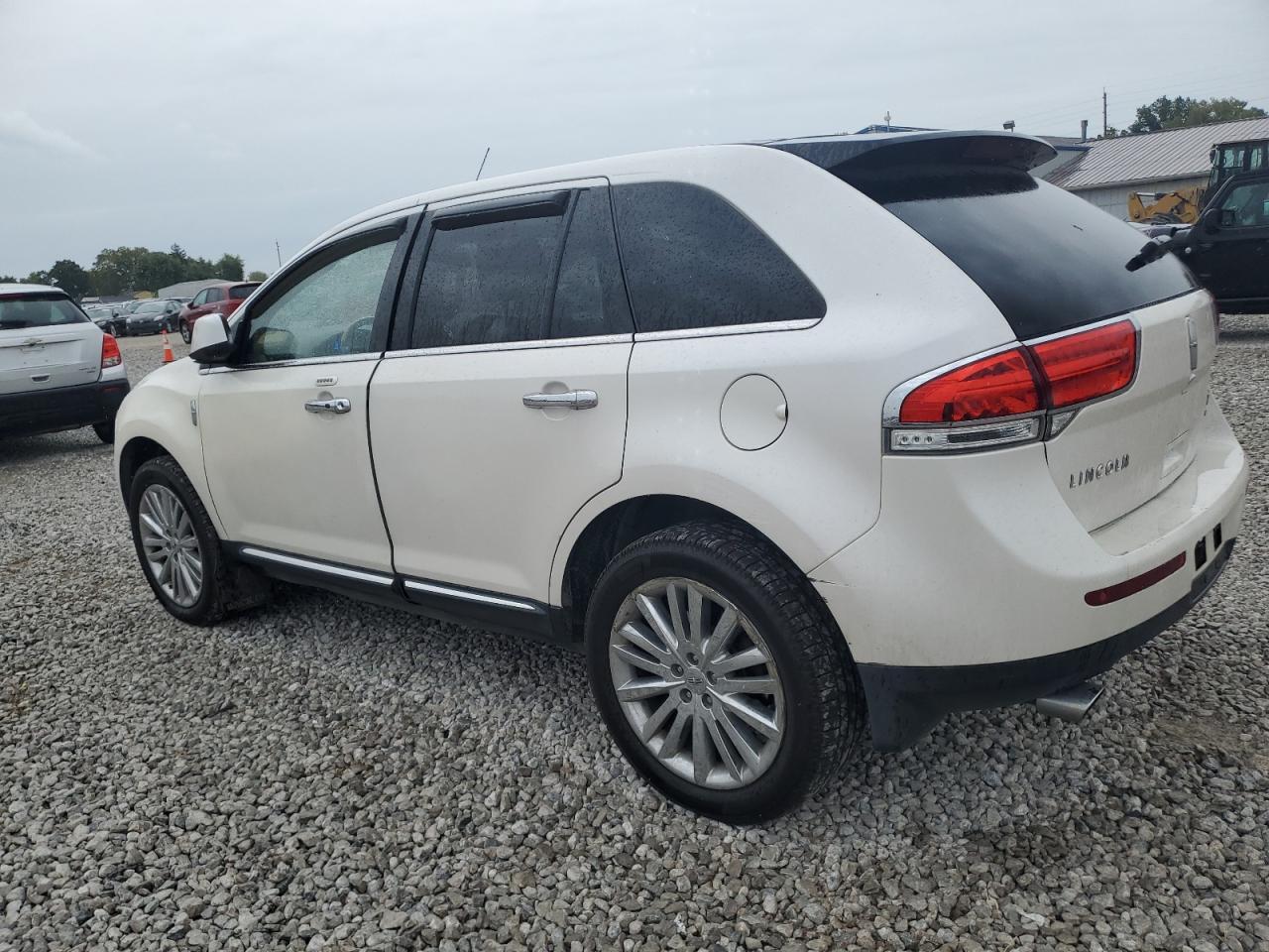 2011 Lincoln Mkx - Фото 2