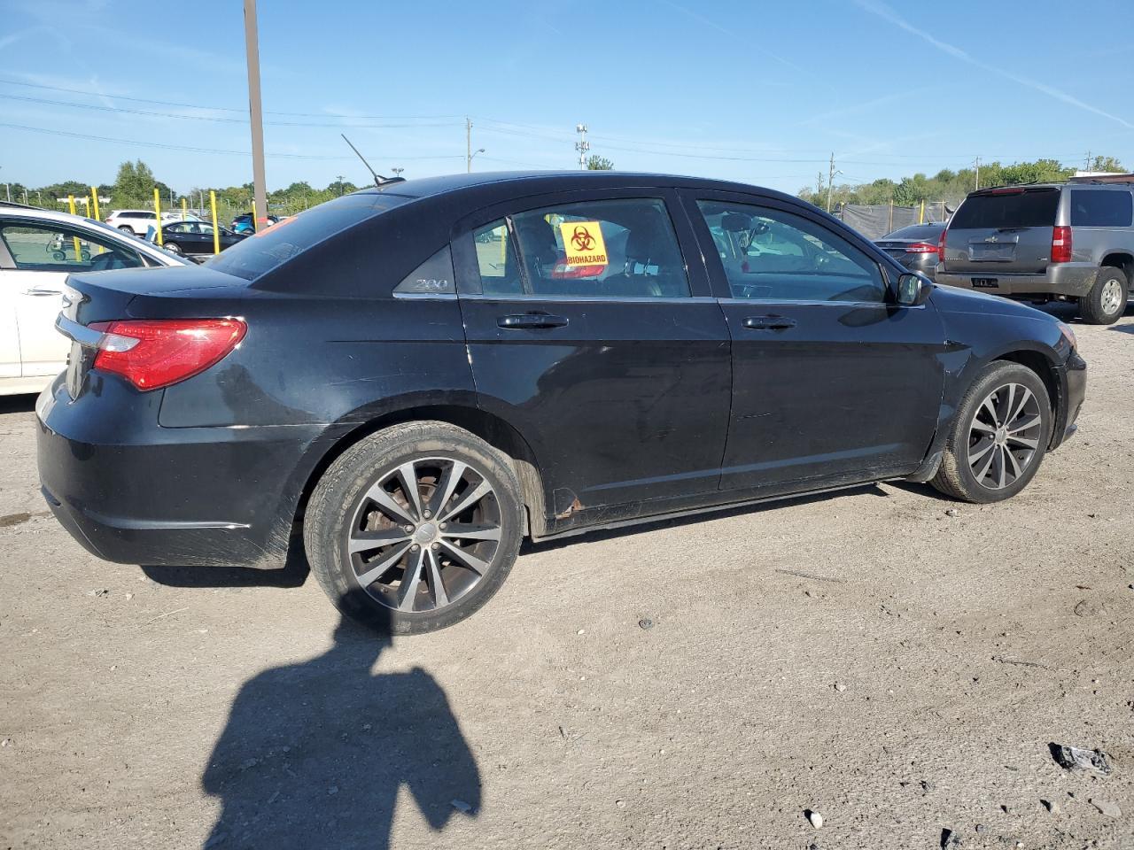 2011 Chrysler 200 S - Image 3