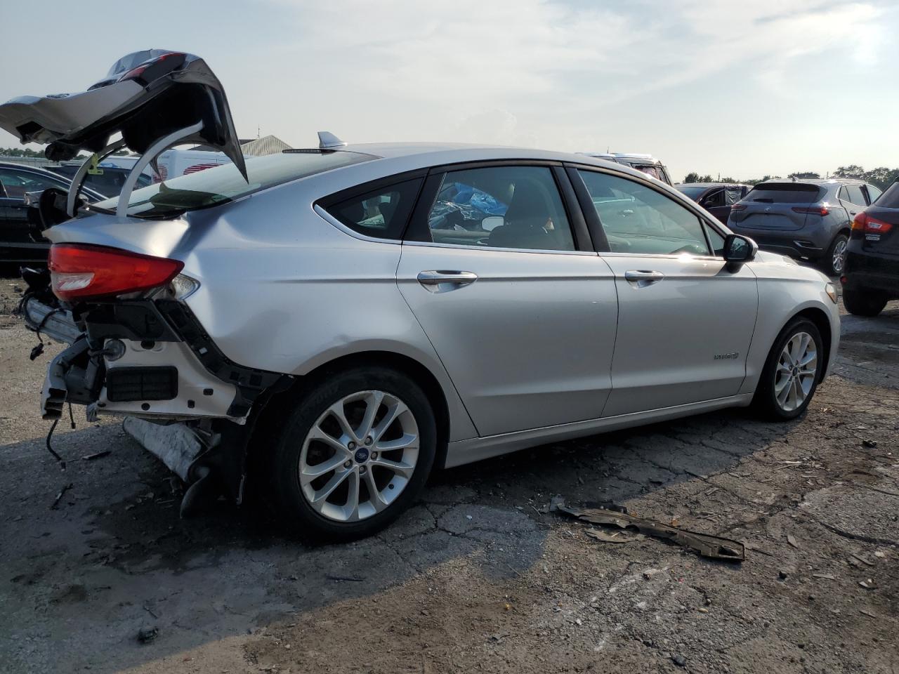 2019 Ford Fusion Se - Фото 3