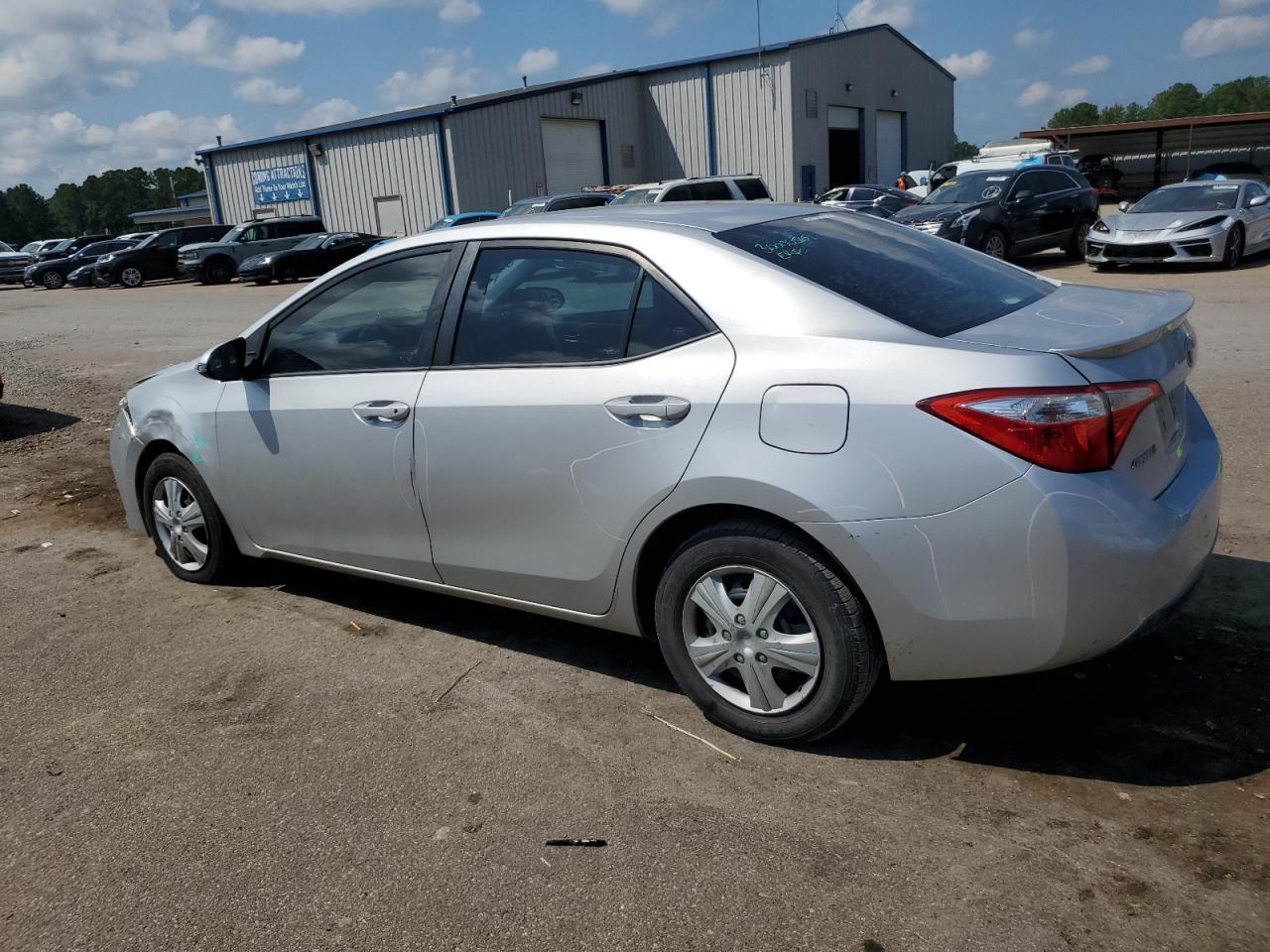 2016 Toyota Corolla L - Фото 2