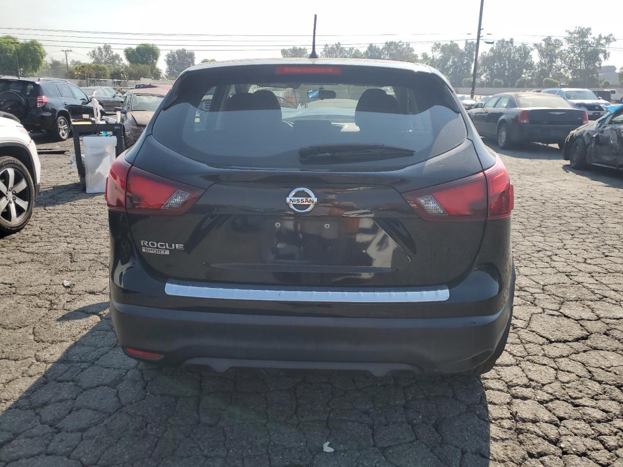 2018 Nissan Rogue Sport S - Фото 6
