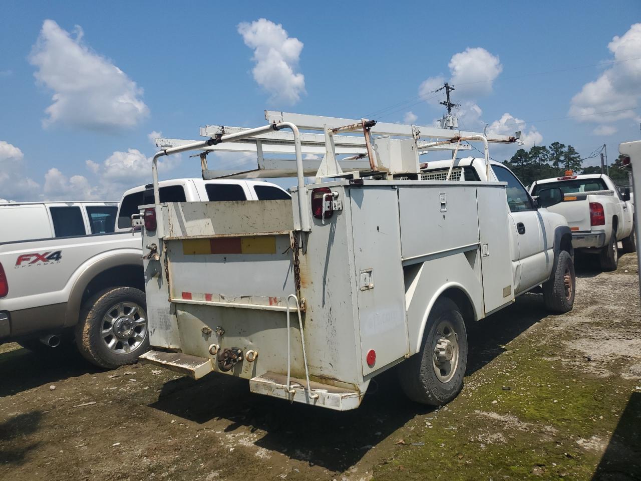 2001 Chevrolet Silverado C2500 Heavy Duty - Фото 3