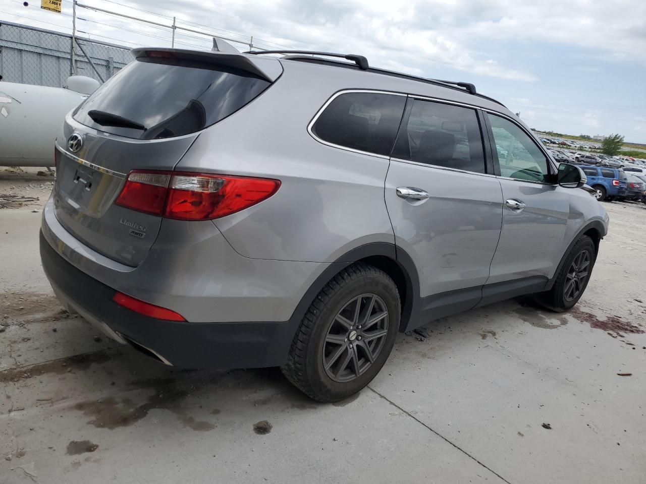2016 Hyundai Santa Fe Se - Фото 3