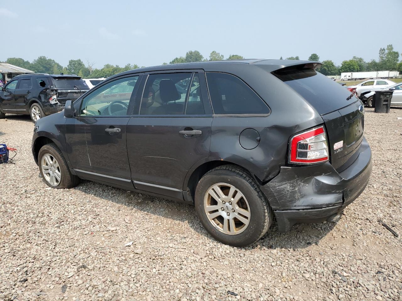 2007 Ford Edge Se - Image 2