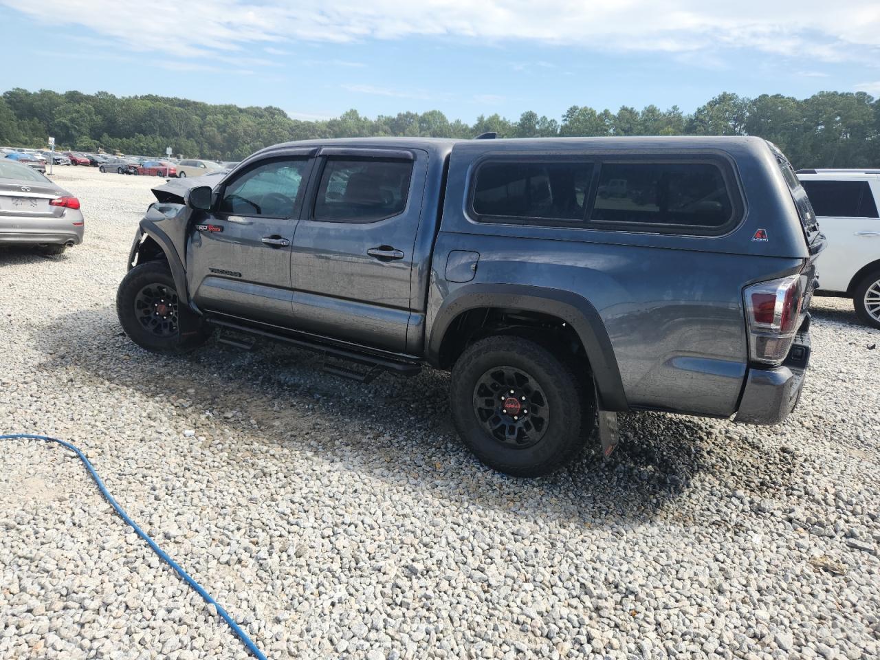 2023 Toyota Tacoma Double Cab - Фото 2