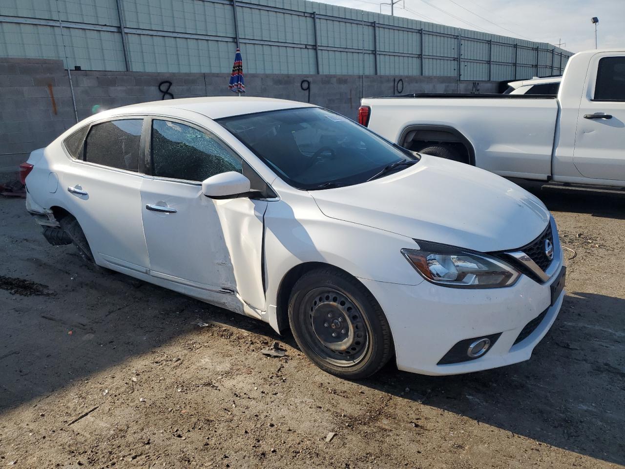 2019 Nissan Sentra S - Фото 4