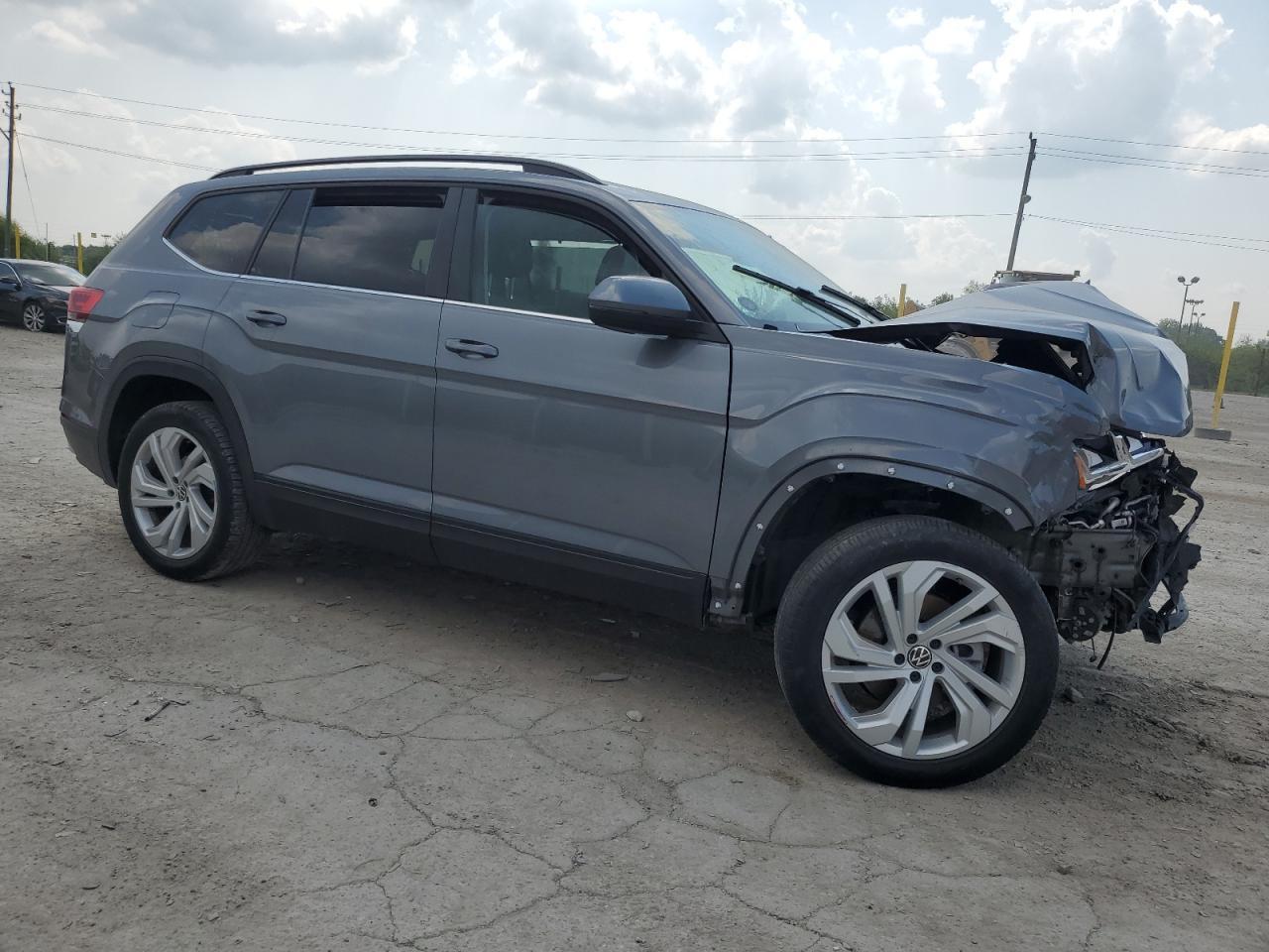 2022 Volkswagen Atlas Se - Image 4