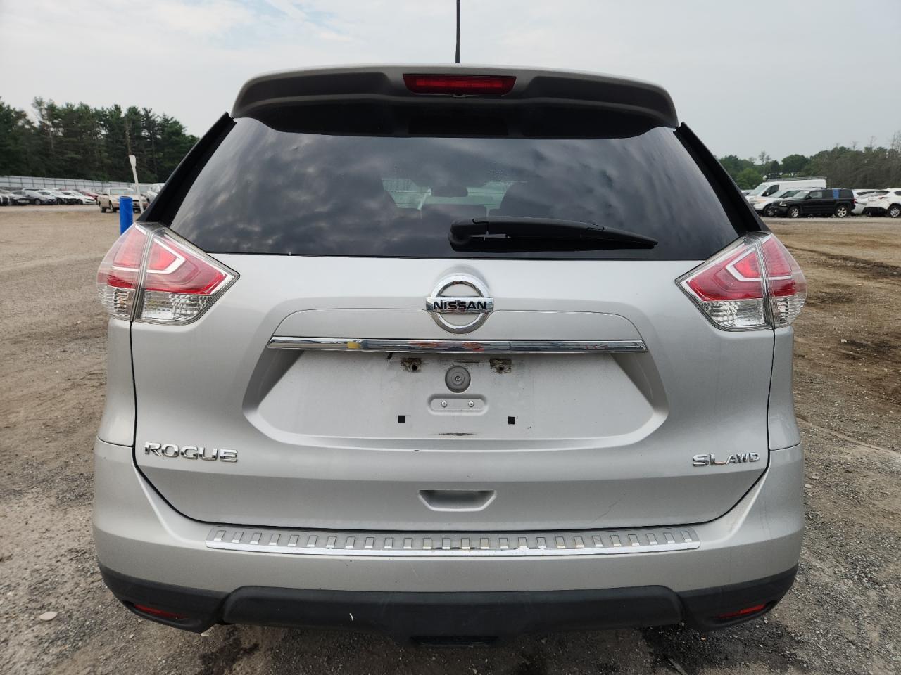 2016 Nissan Rogue S - Фото 6