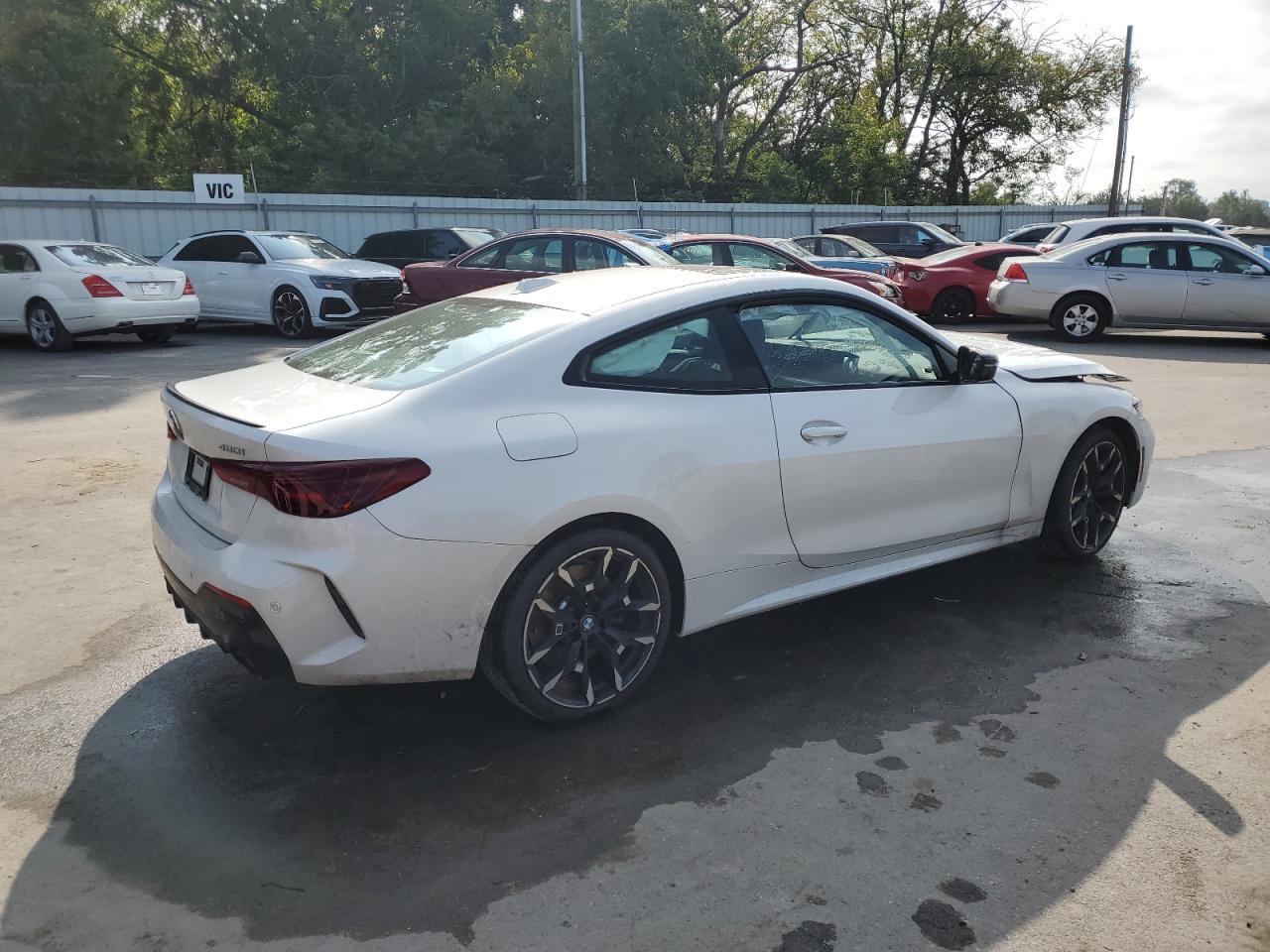 2025 BMW 430Xi - Фото 3