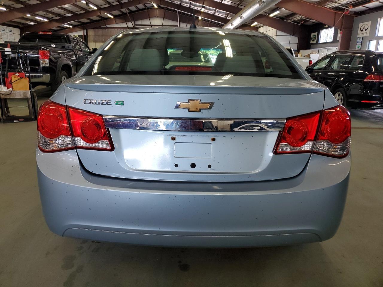 2011 Chevrolet Cruze Eco - Фото 6