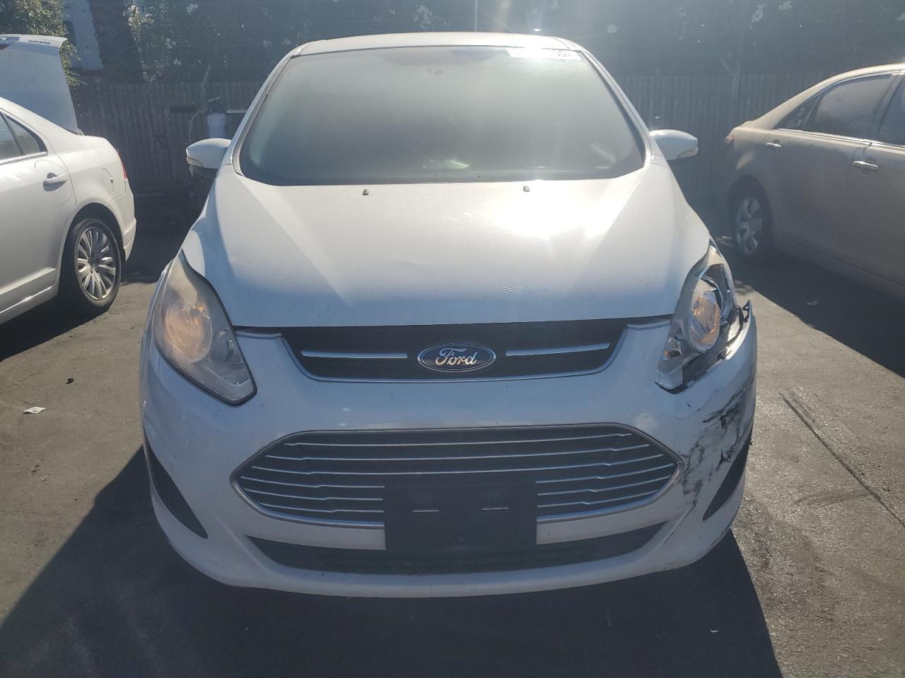 2015 Ford C-Max Se - Фото 5