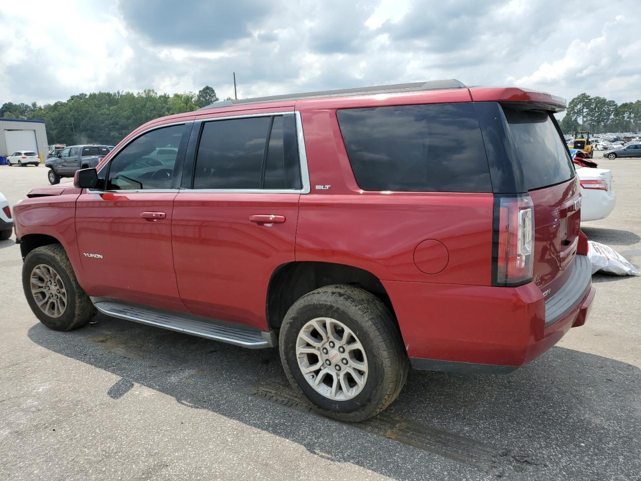 2015 GMC Yukon Slt - Фото 2