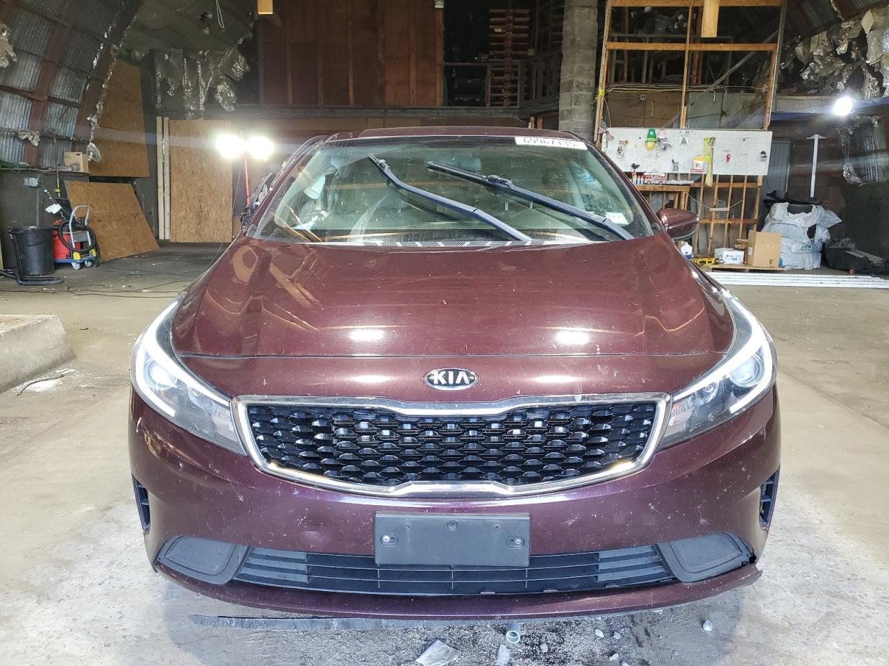 2017 Kia Forte Lx - Image 5