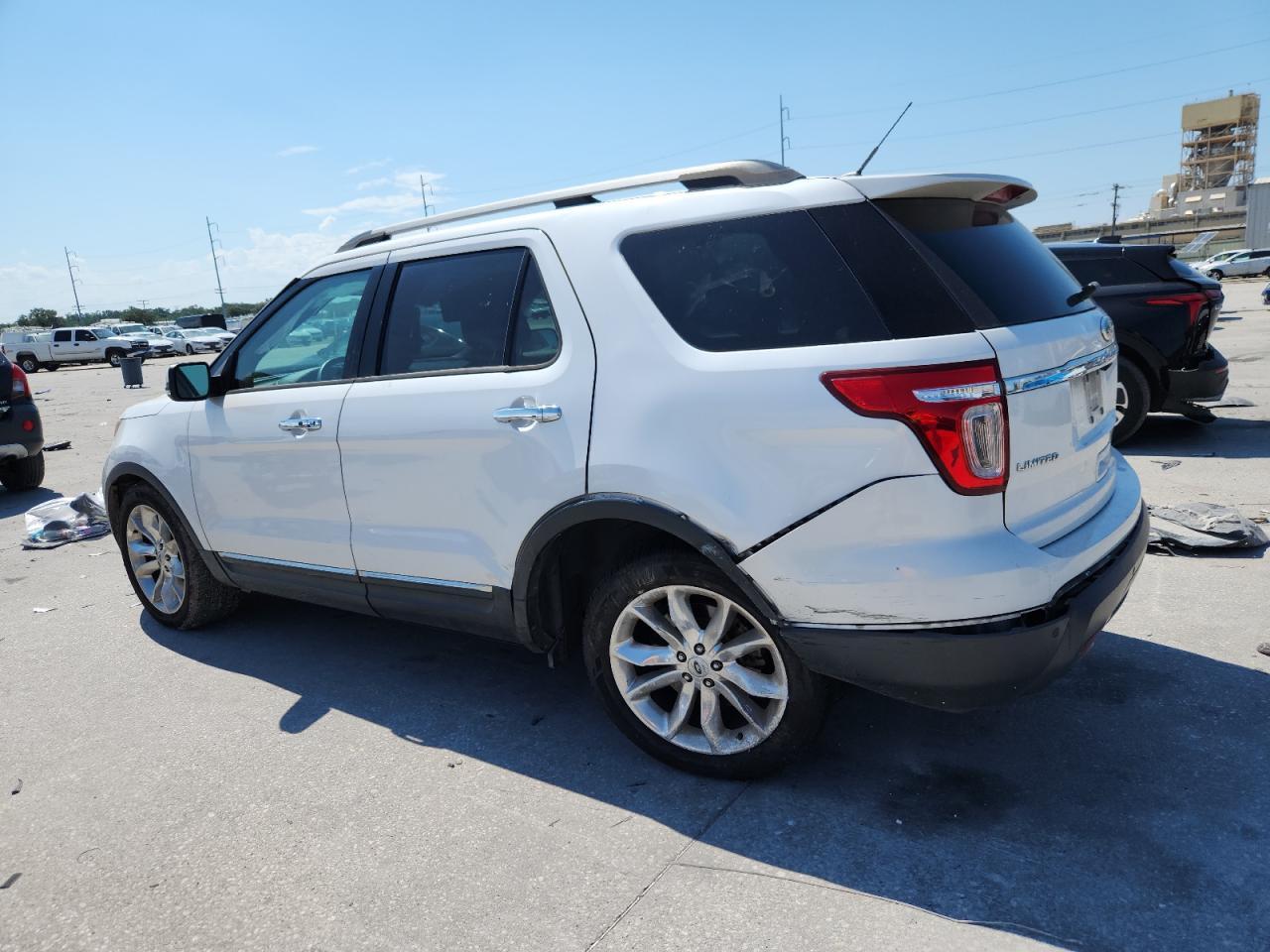 2015 Ford Explorer Limited - Фото 2