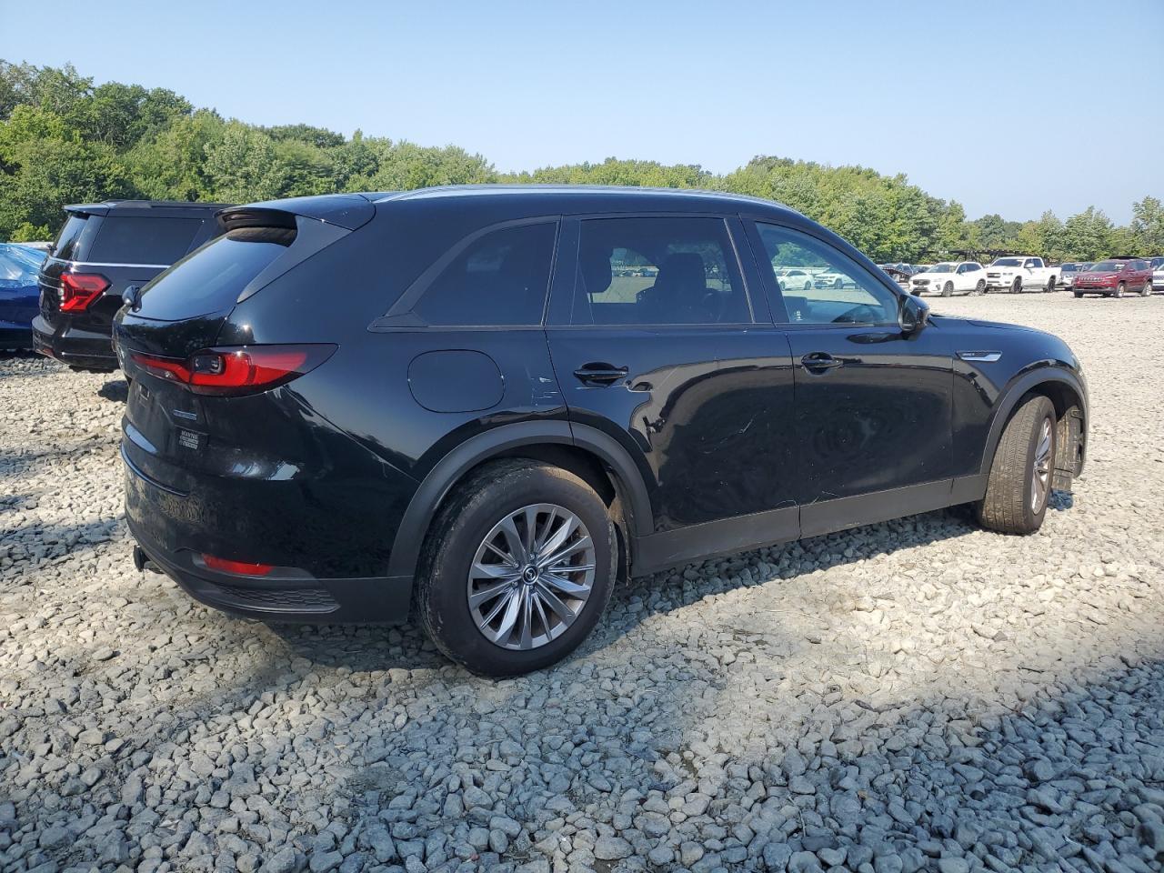 2024 Mazda Cx-90 Preferred - Image 3