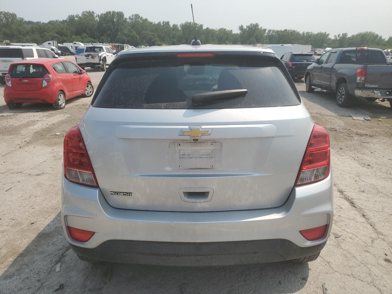 2020 Chevrolet Trax Ls - Фото 6