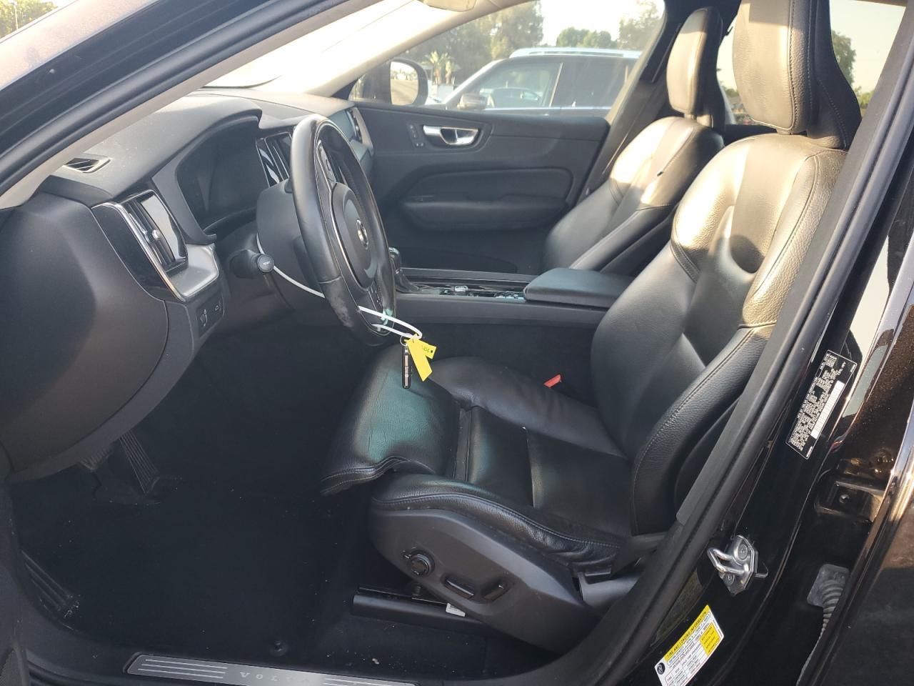 2019 Volvo Xc60 T5 Momentum - Image 7