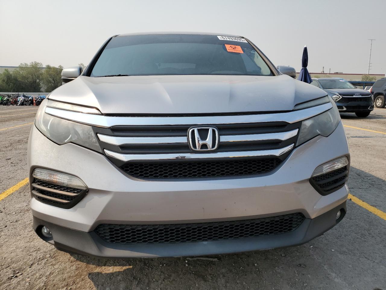 2016 Honda Pilot Ex - Image 5