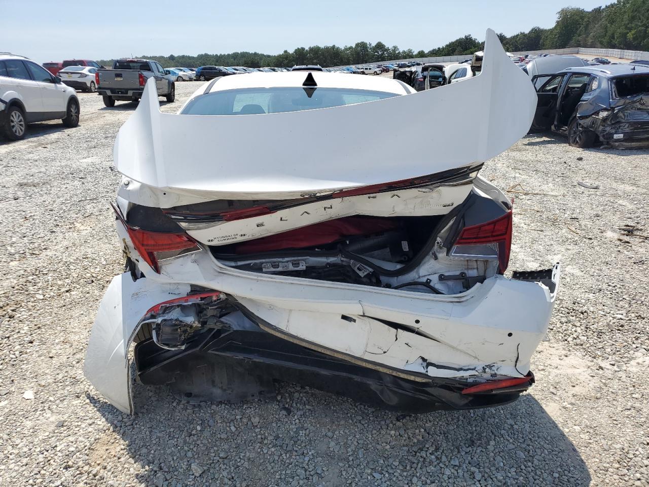 2023 Hyundai Elantra Limited - Фото 6