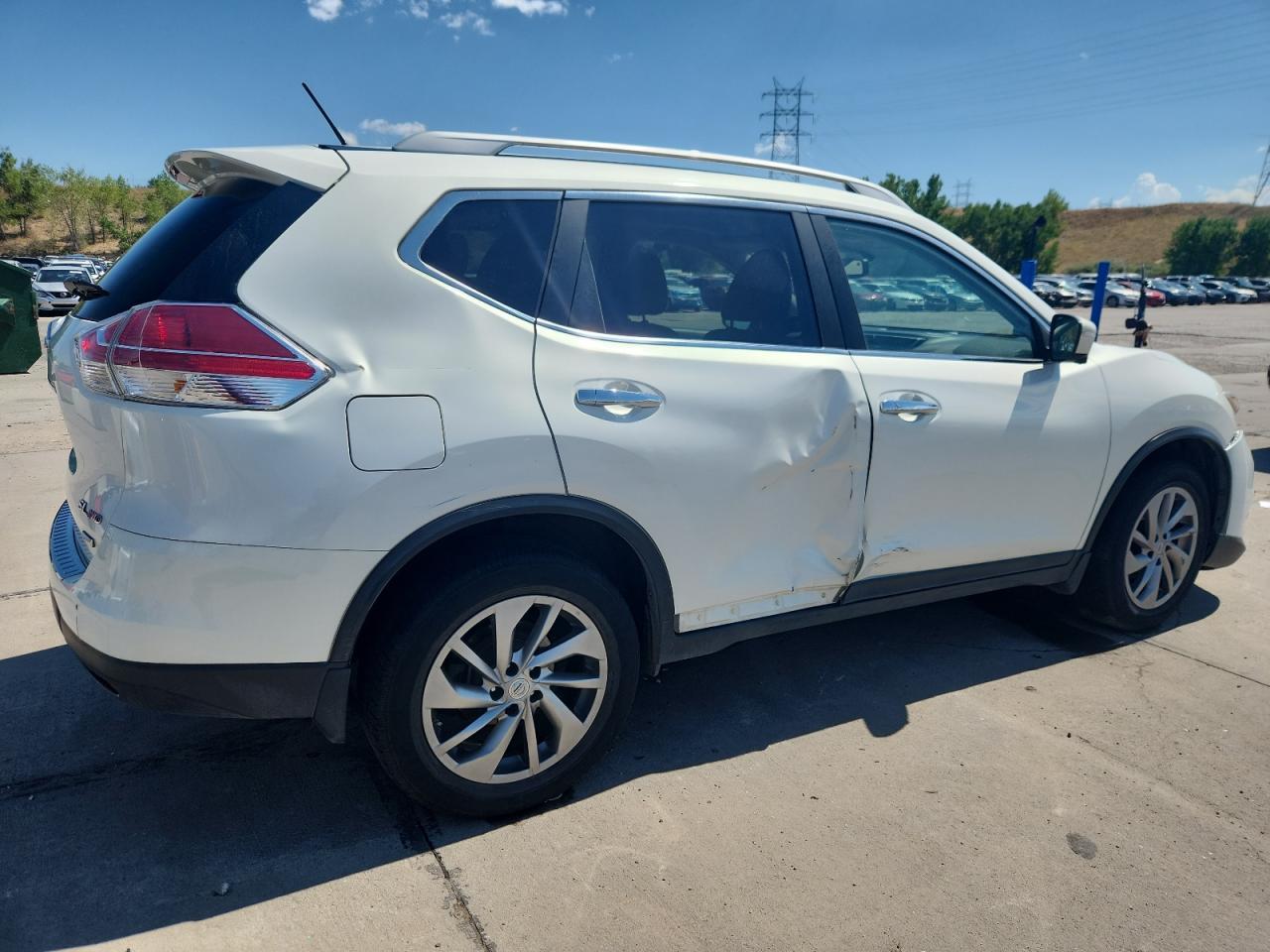 2014 Nissan Rogue S - Фото 3