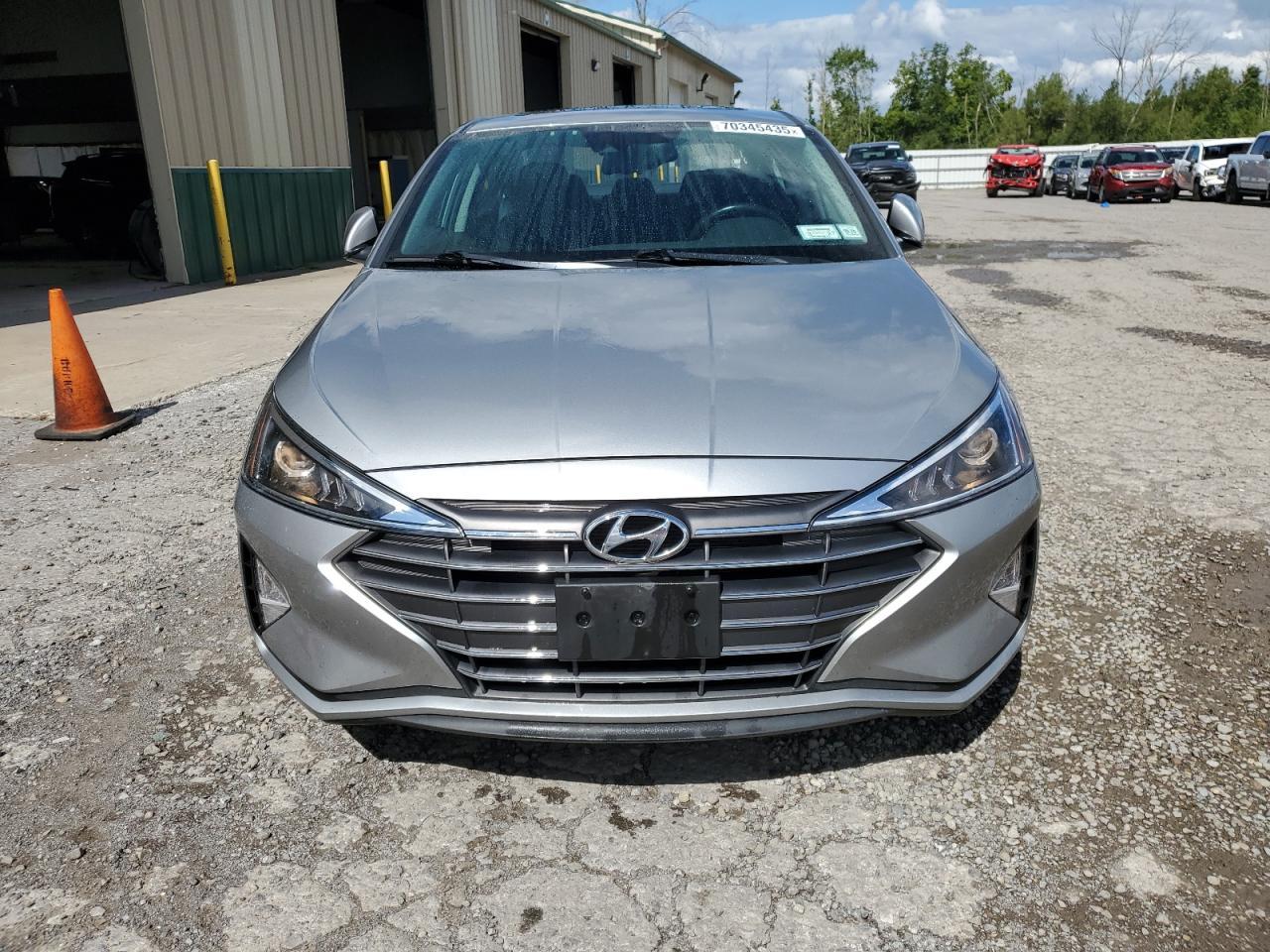2020 Hyundai Elantra Sel - Фото 5