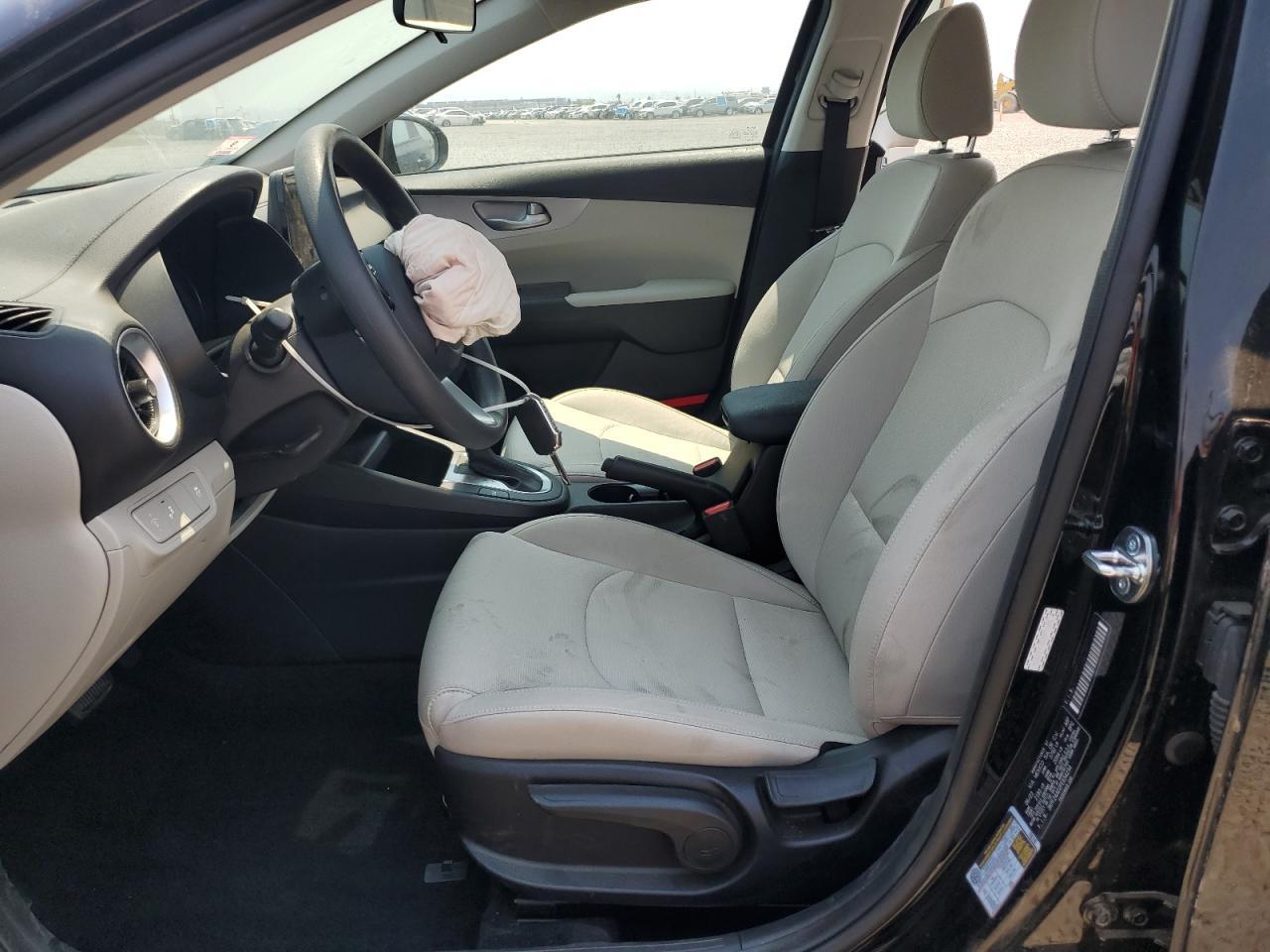 2023 Kia Forte Lx - Image 7