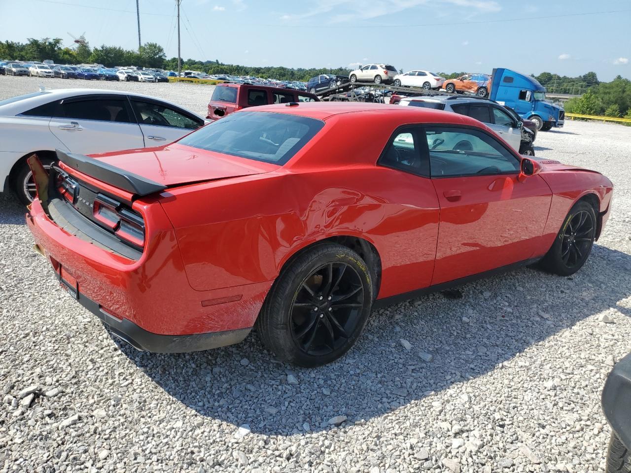 2016 Dodge Challenger Sxt - Фото 3