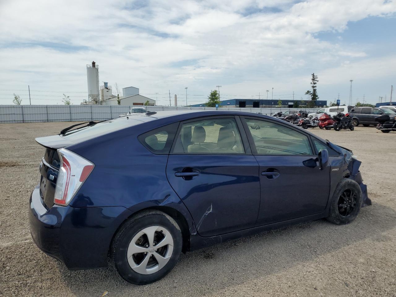 2013 Toyota Prius - Фото 4