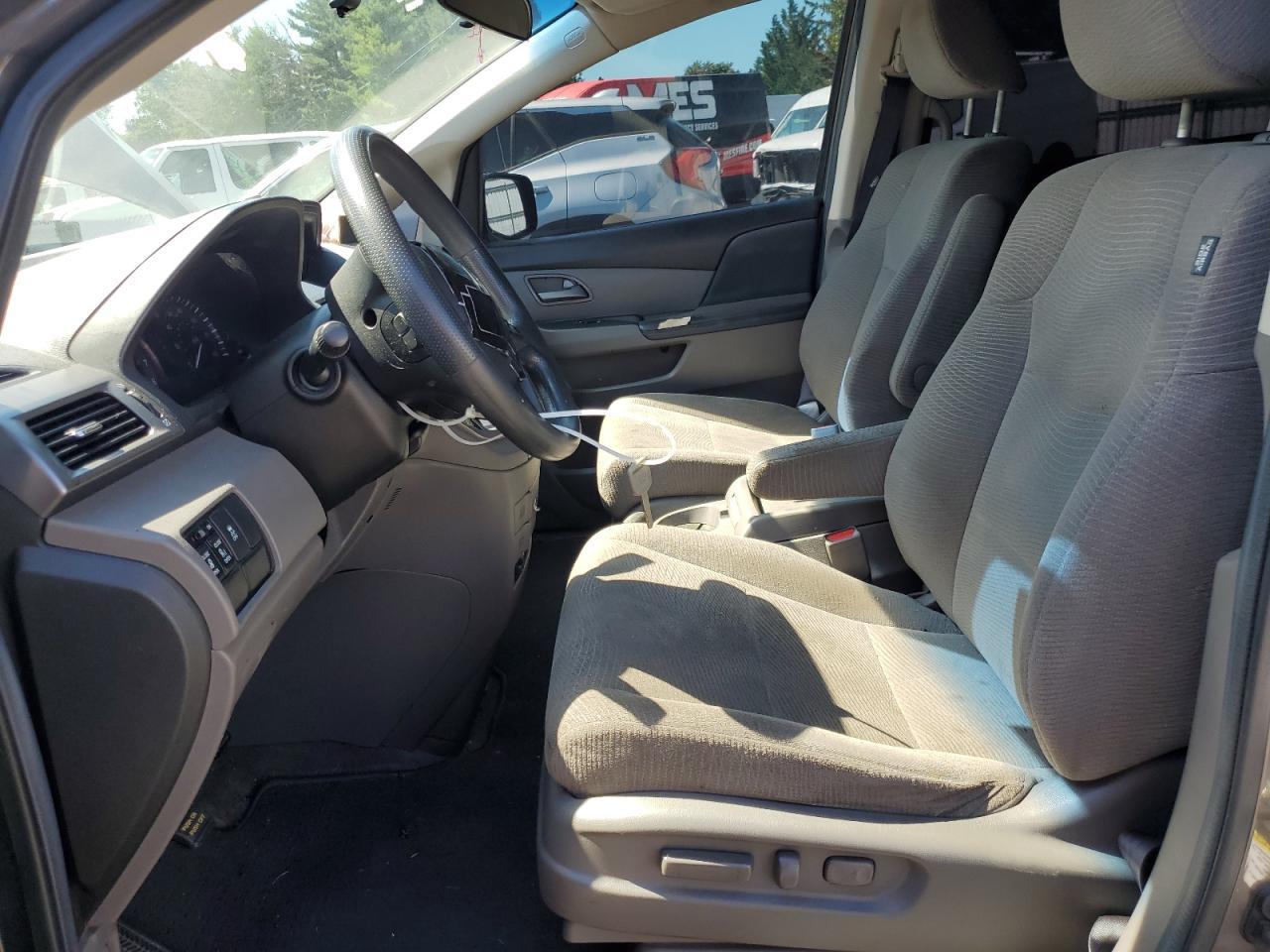 2013 Honda Odyssey Ex - Image 7