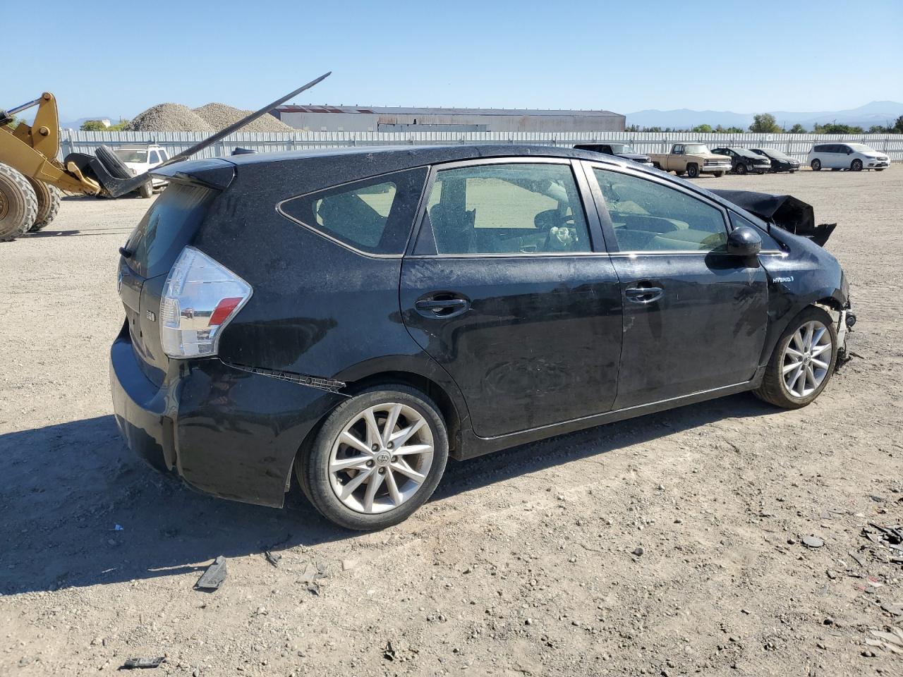 2012 Toyota Prius V - Фото 3