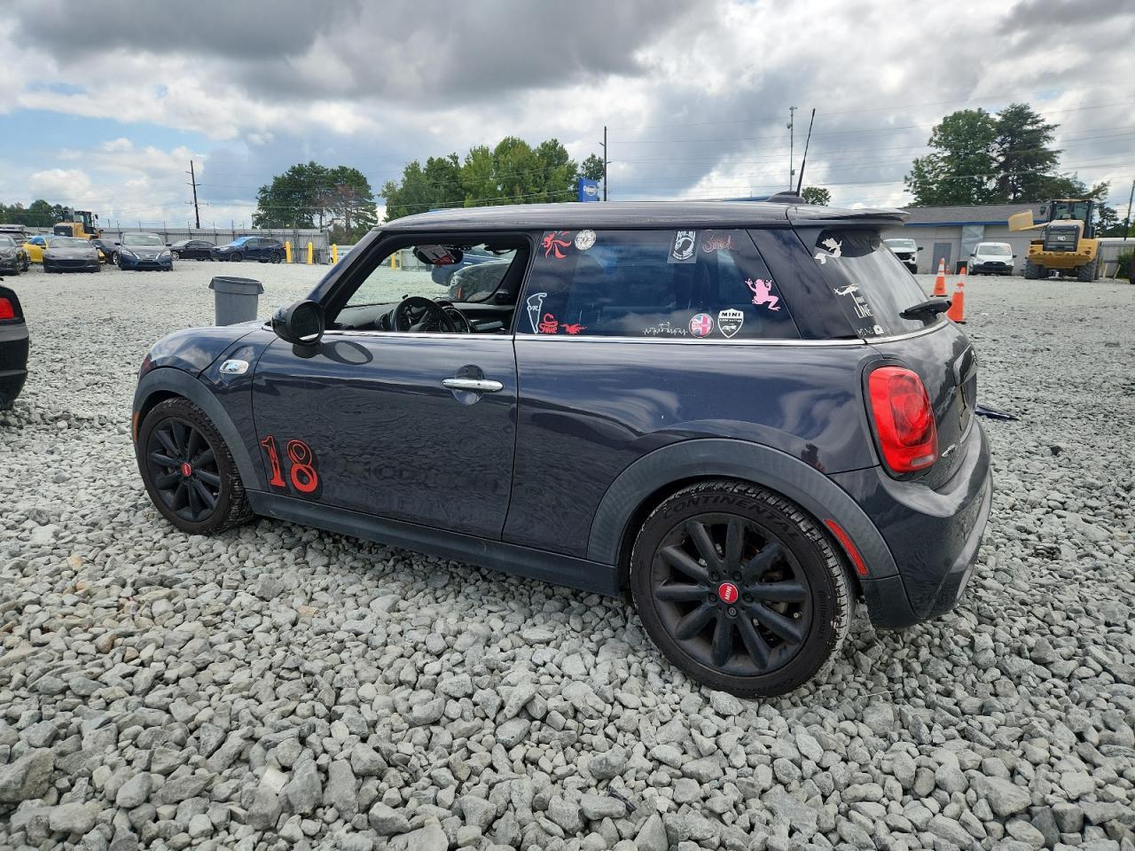 2016 Mini Cooper S - Image 2