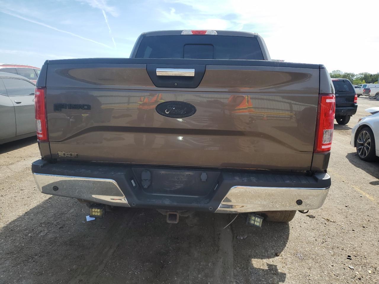 2015 Ford F150 Supercrew - Фото 6