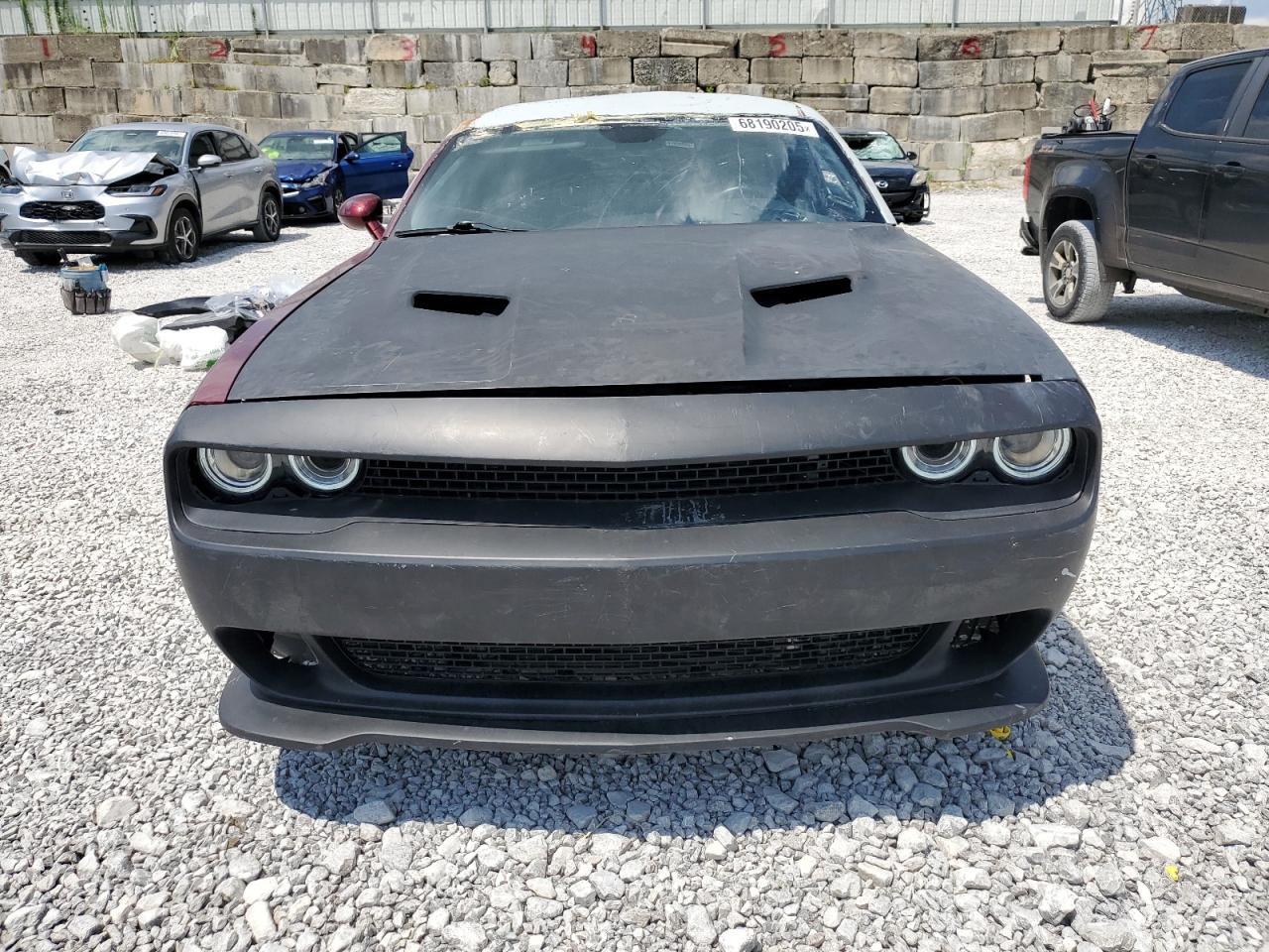 2022 Dodge Challenger Sxt - Фото 5