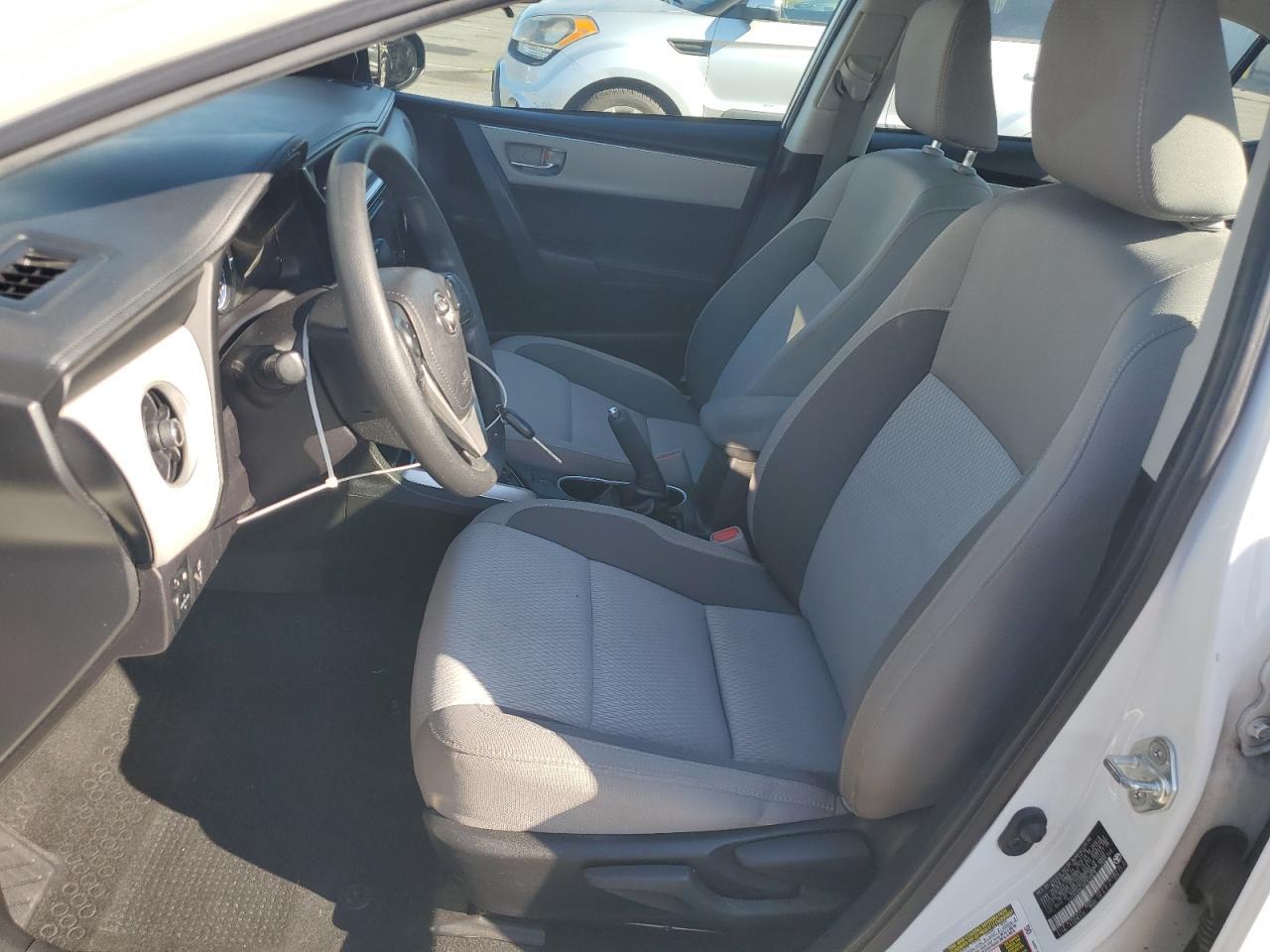 2019 Toyota Corolla L - Фото 7