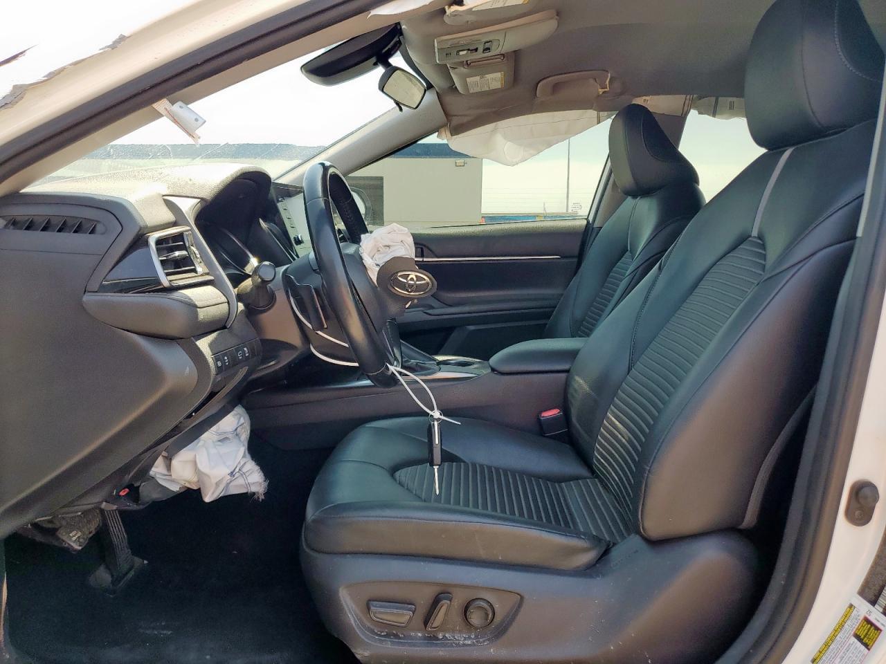 2021 Toyota Camry Se - Image 7