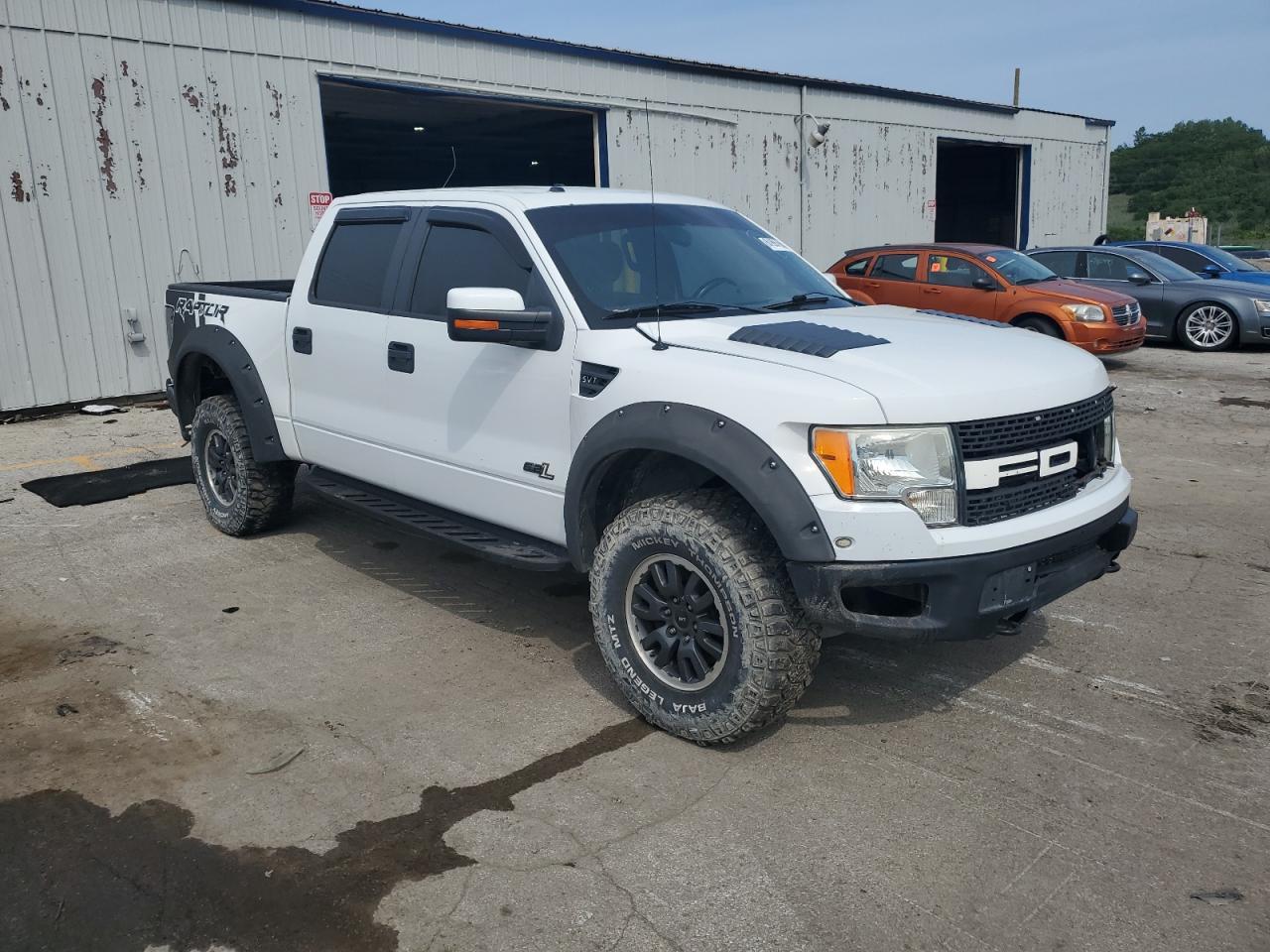 2012 Ford F150 Svt Raptor - Image 4