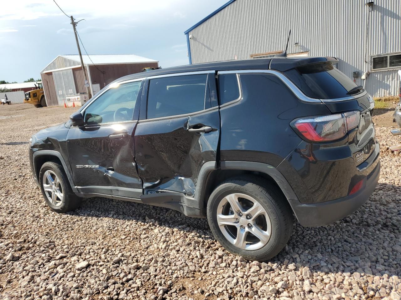 2024 Jeep Compass Sport - Фото 2