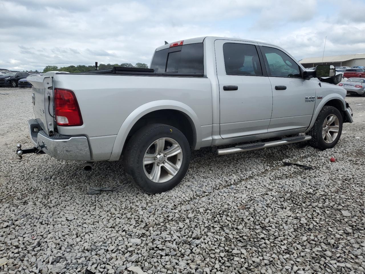 2015 Ram 1500 Slt - Image 3