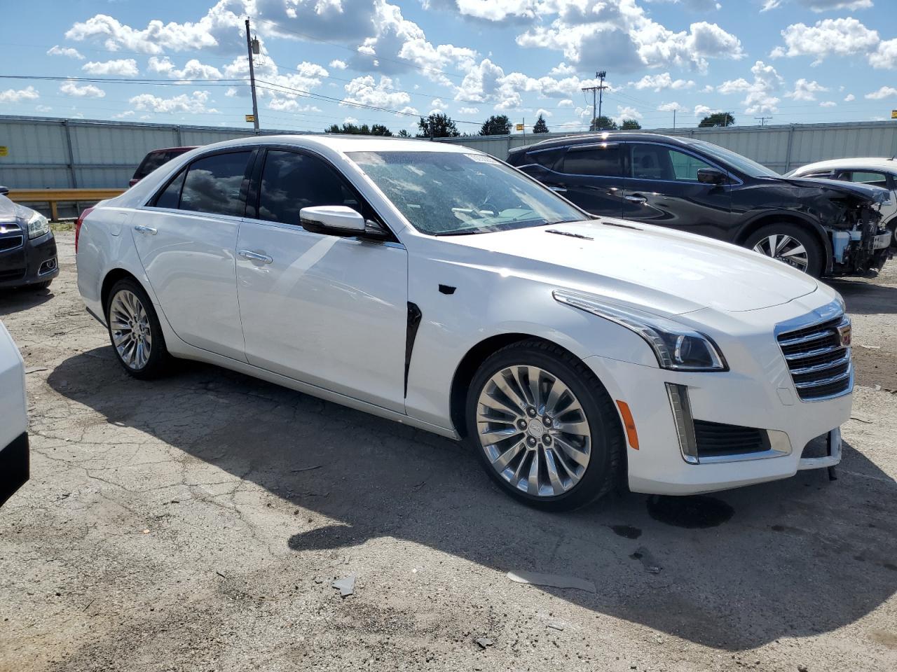 2018 Cadillac Cts Luxury - Image 4