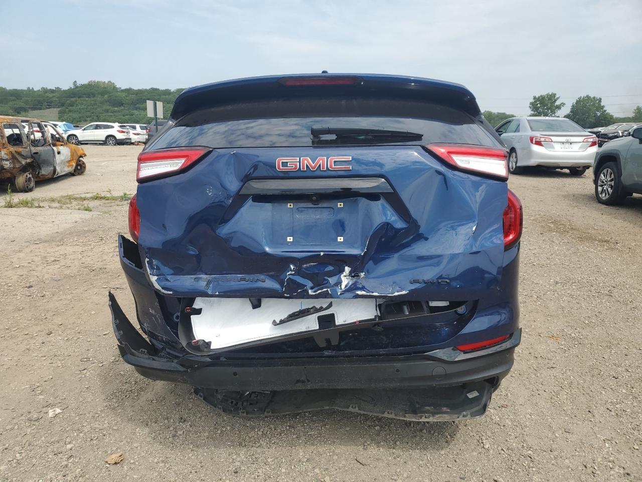 2022 GMC Terrain Slt - Image 6