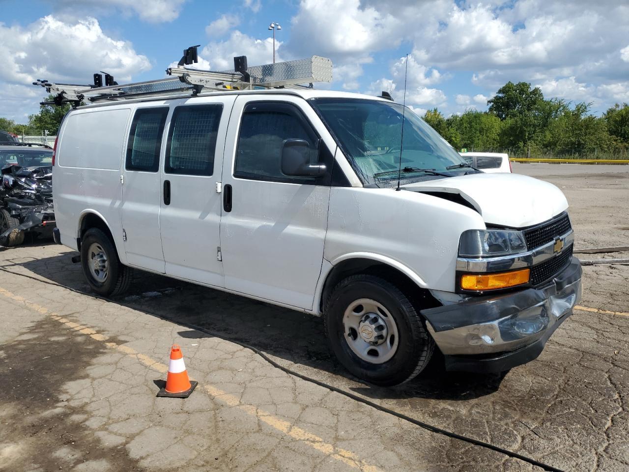 2020 Chev Express Cargo 2500 1 - Image 4