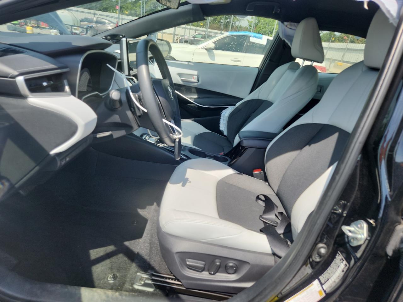 2025 Toyota Corolla Xse - Image 7